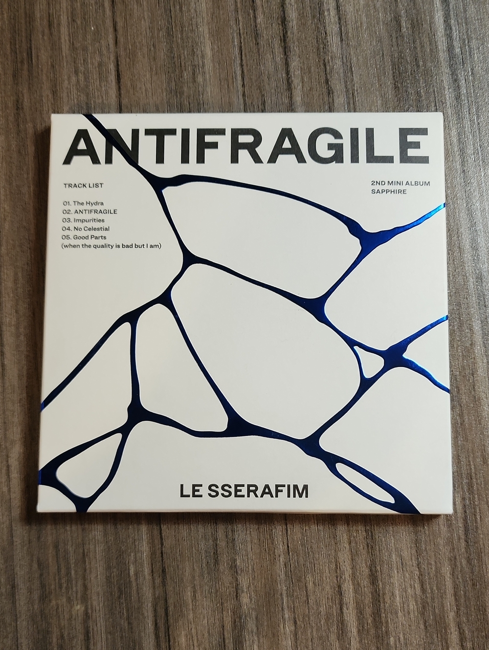 LE SSERAFIM – 2nd Mini Album 'ANTIFRAGILE' (SAPPHIRE Version)